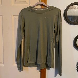 Nike Dri-Fit Long Sleeve Gray Top
